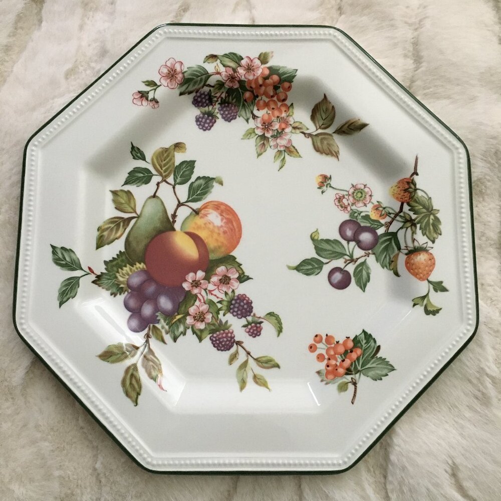 Johnson Bros Fresh Fruit Octagon 10" Dinner Plate England Vintage #2